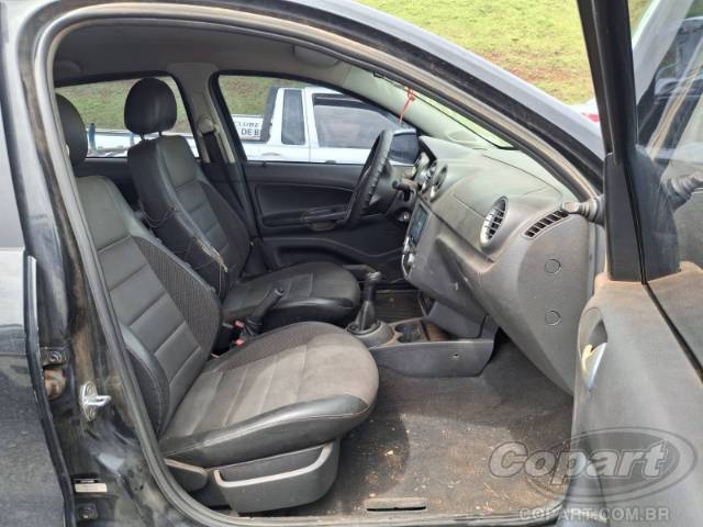 2013 VOLKSWAGEN GOL 