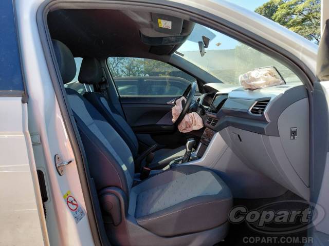 2021 VOLKSWAGEN T-CROSS 