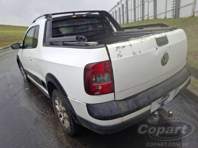 2015 VOLKSWAGEN SAVEIRO CE 