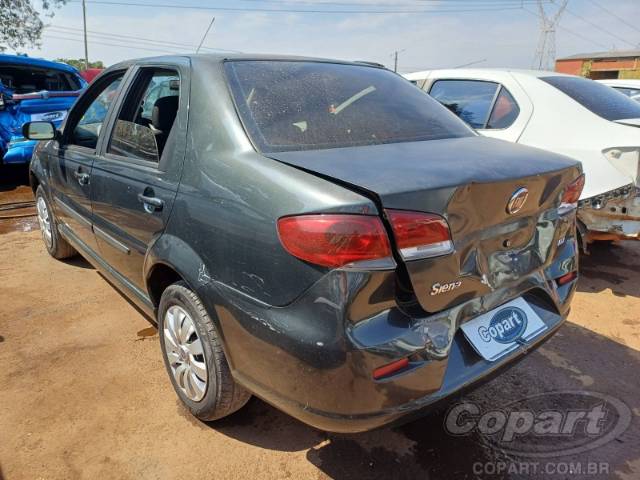 2011 FIAT SIENA 