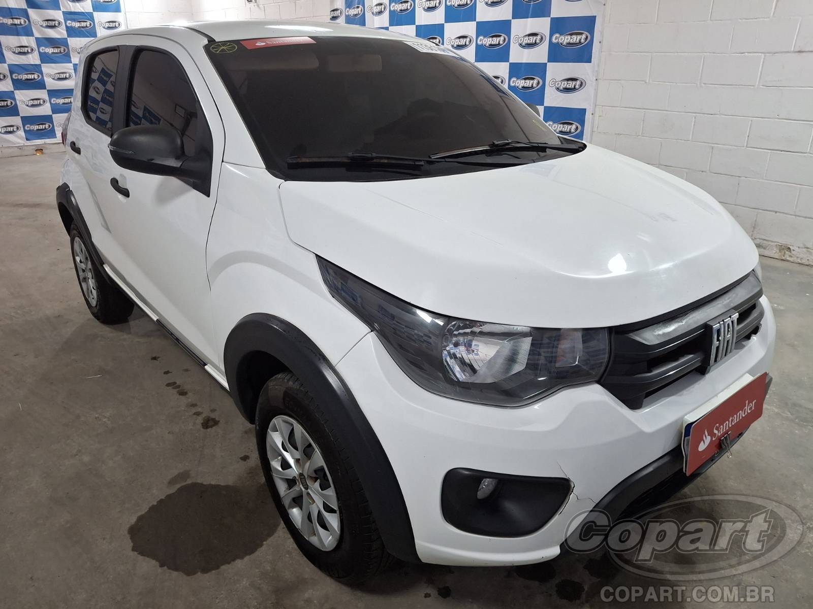 Fiat Mobi 2024 em leilão
