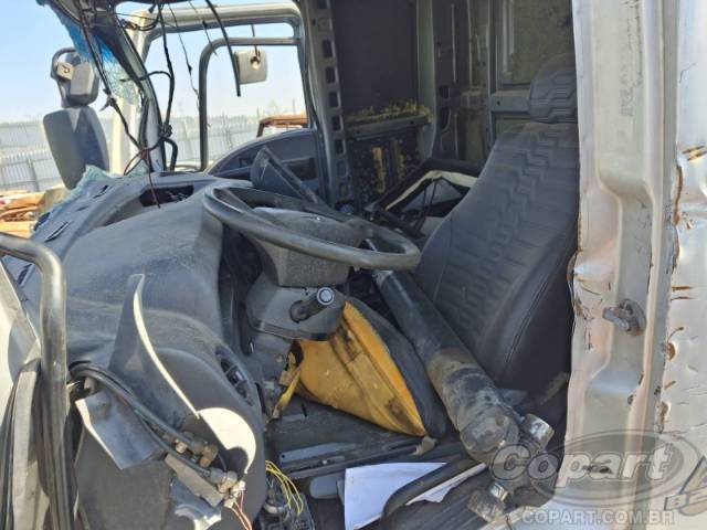 2015 FORD CARGO 2423 