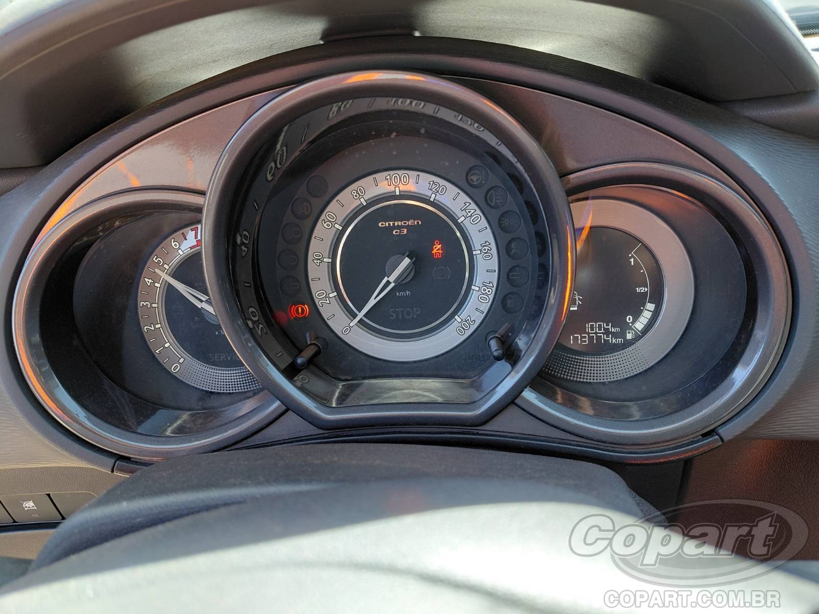 Foto 8 de 10: 2015 CITROEN C3