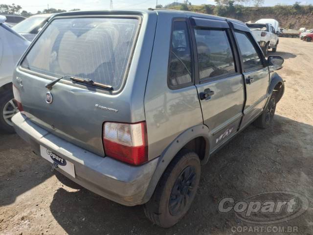 2011 FIAT UNO 