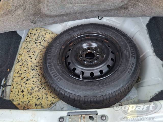 2015 FIAT UNO 