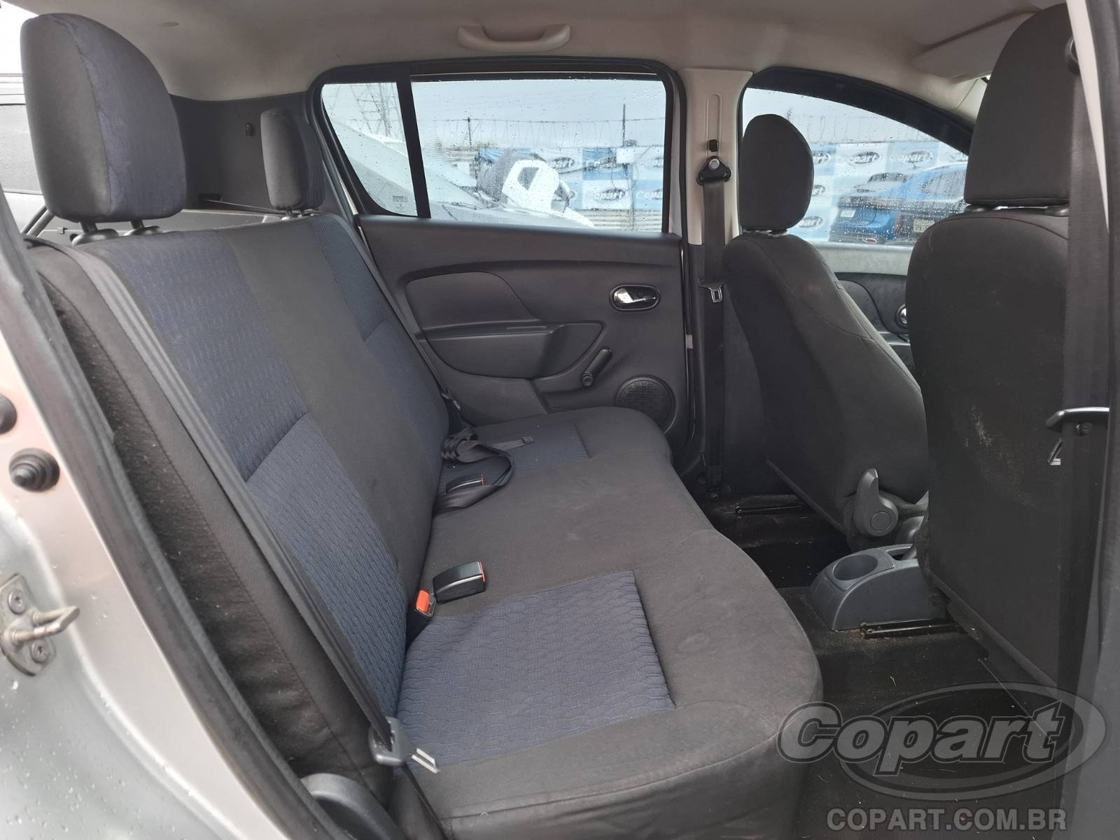 Foto 6 de 10: 2016 RENAULT SANDERO