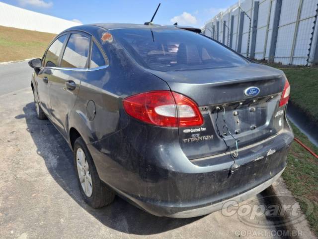 2011 FORD FIESTA SEDAN 