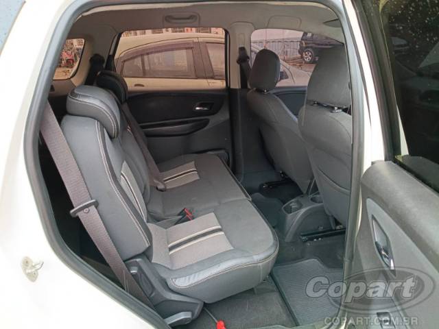2016 CHEVROLET SPIN 