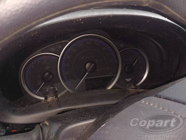 2024 TOYOTA YARIS SEDA 