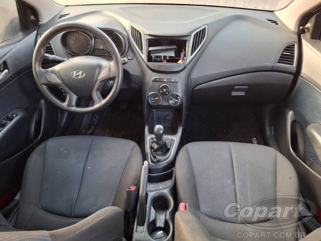 2014 HYUNDAI HB20S 