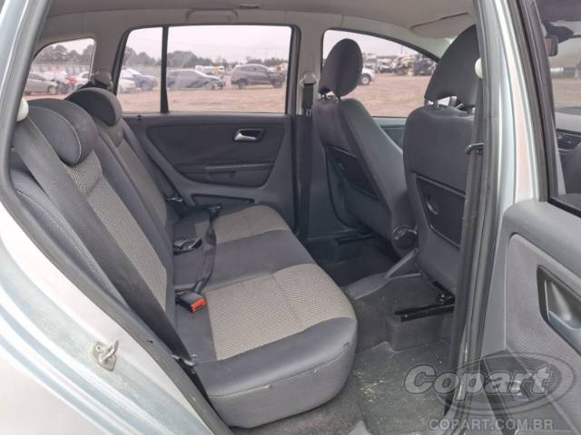2011 VOLKSWAGEN SPACEFOX 