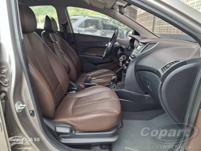 2017 HYUNDAI HB20 
