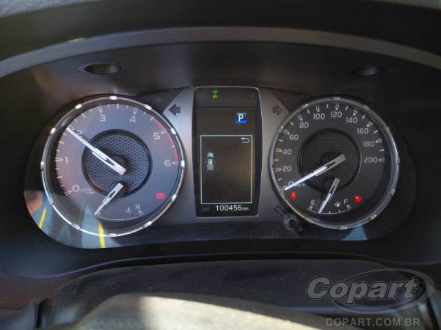 2025 TOYOTA HILUX CD 