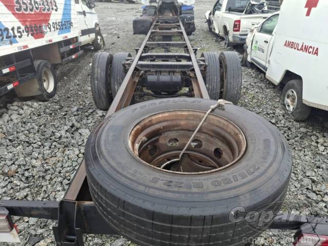 2010 MERCEDES BENZ 1718 