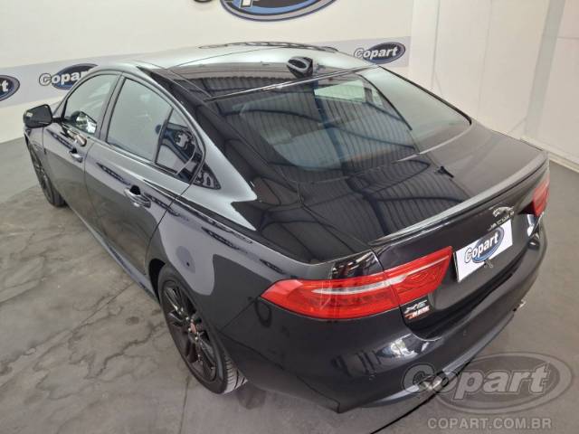 2019 JAGUAR XE 