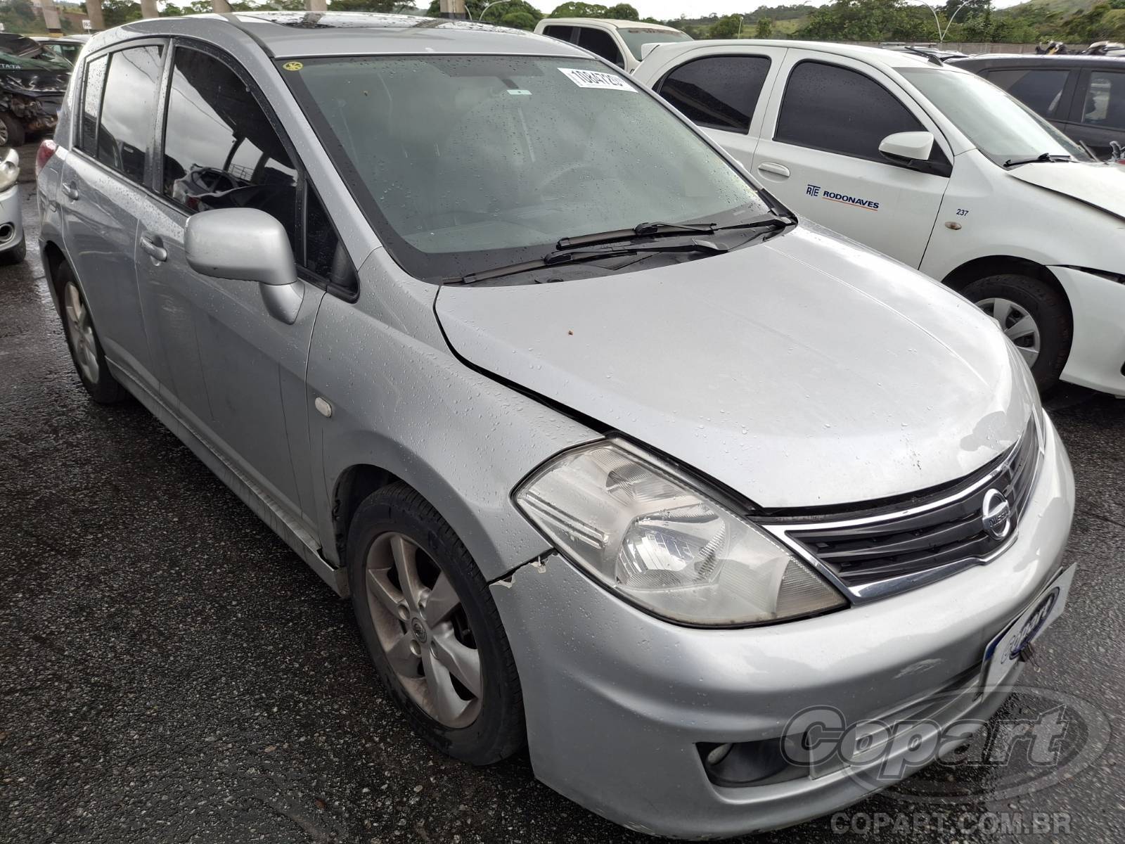 Nissan Tiida 2012