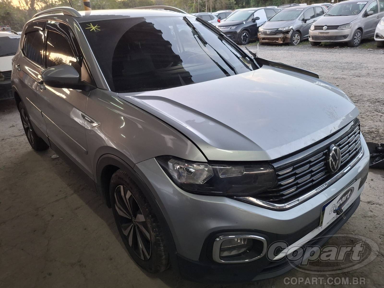 Volkswagen T-cross 2024 em leilão
