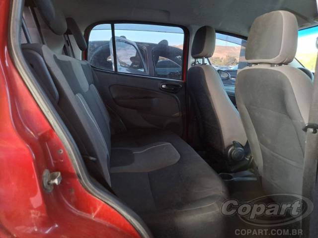 2017 FIAT UNO 