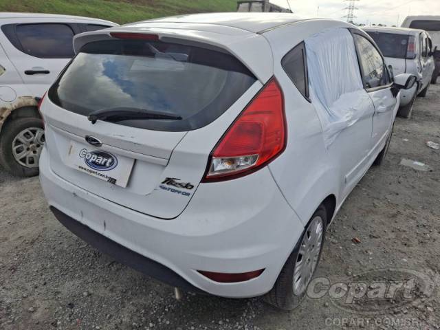 2016 FORD FIESTA 