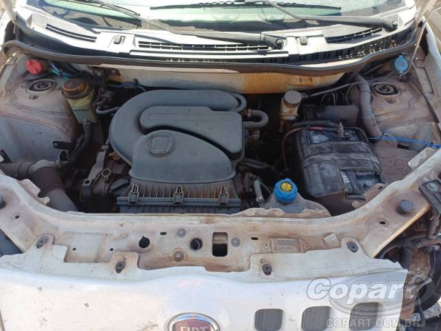 2014 FIAT UNO 
