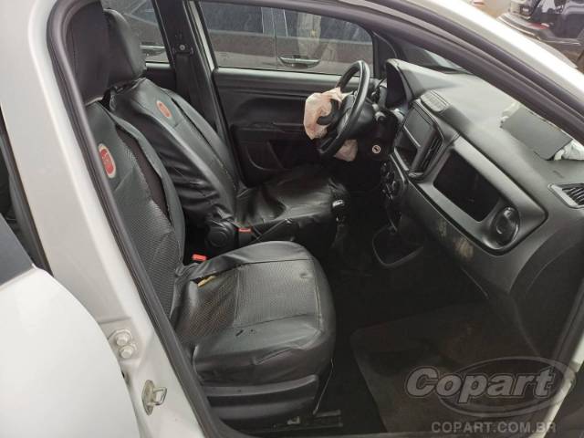 2021 FIAT STRADA CD 