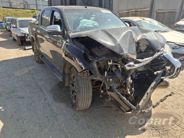 2022 TOYOTA HILUX CD 