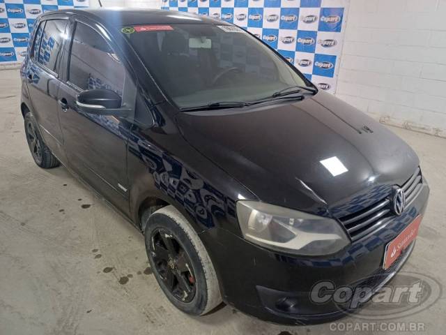 2011 VOLKSWAGEN FOX 