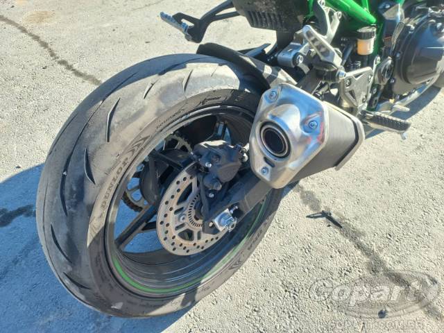 2026 KAWASAKI Z900 