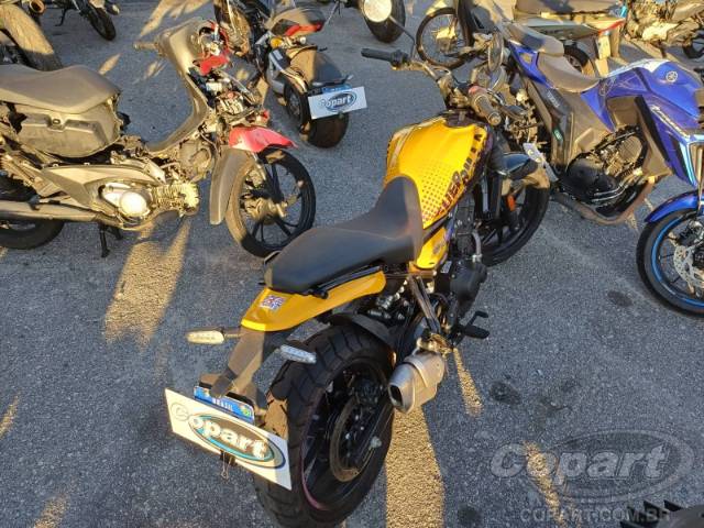 2026 ROYAL ENFIELD Guerrilla 