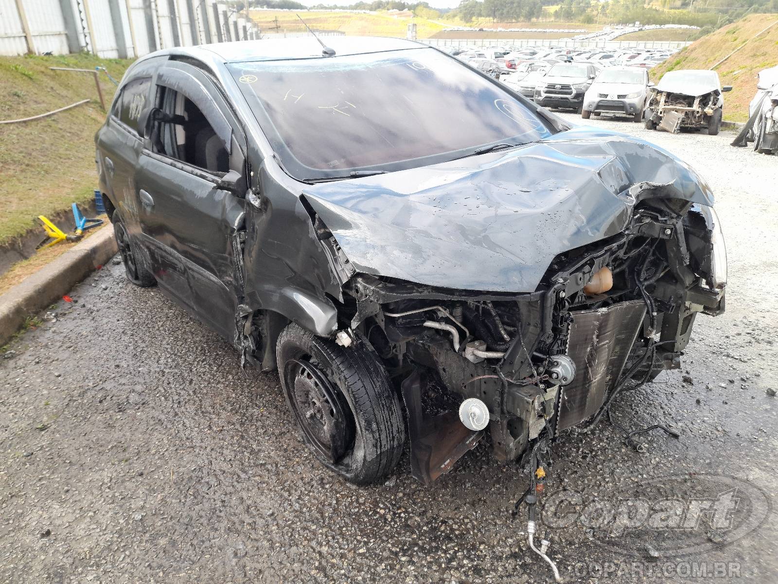 Veículo GM - Chevrolet Onix CHEVROLET ONIX LT 1.0 SPE 2016 2016 em leilão