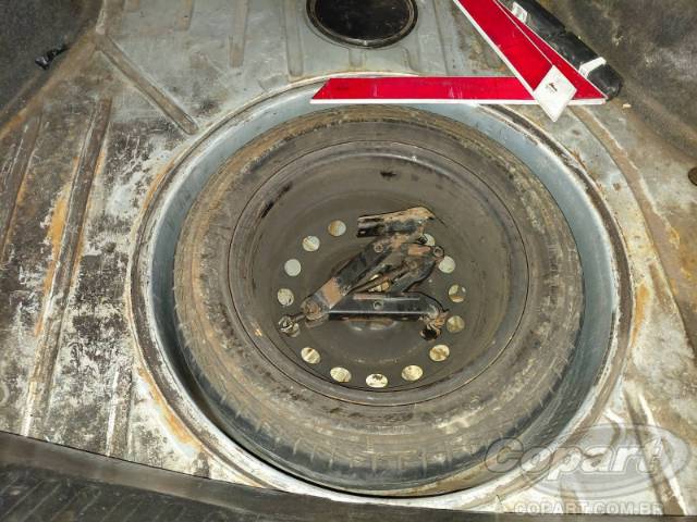 2001 VOLKSWAGEN SANTANA 