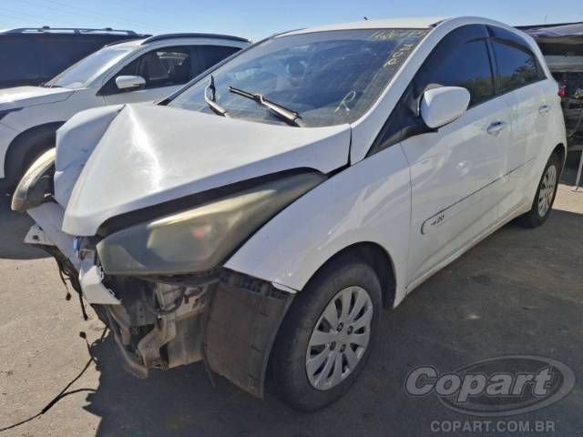 2013 HYUNDAI HB20 