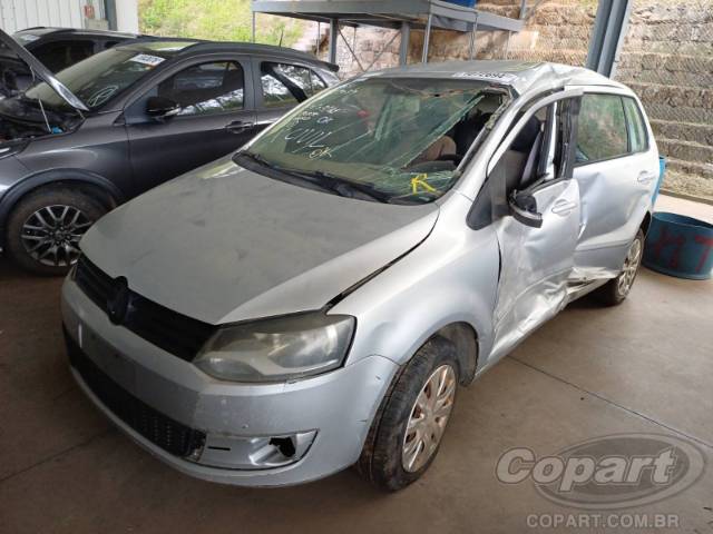 2013 VOLKSWAGEN FOX 