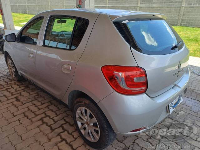 2017 RENAULT SANDERO 