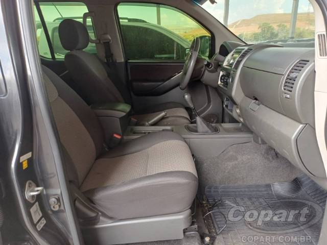 2013 NISSAN FRONTIER CD 