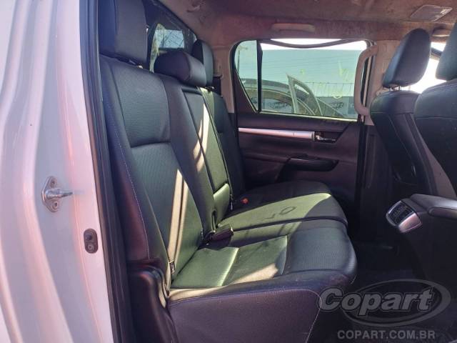 2021 TOYOTA HILUX CD 