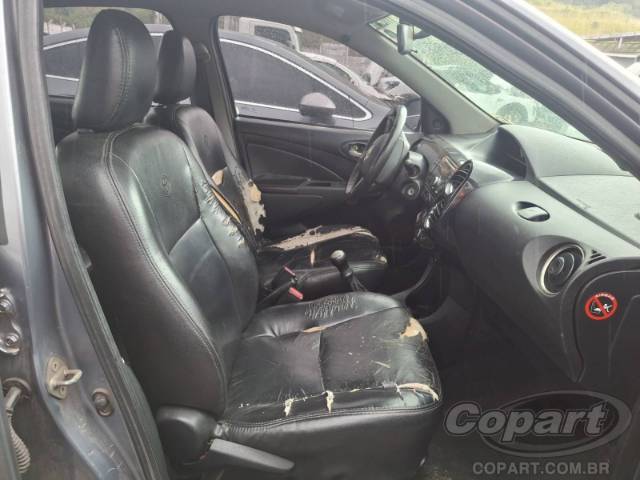 2014 TOYOTA ETIOS SEDA 