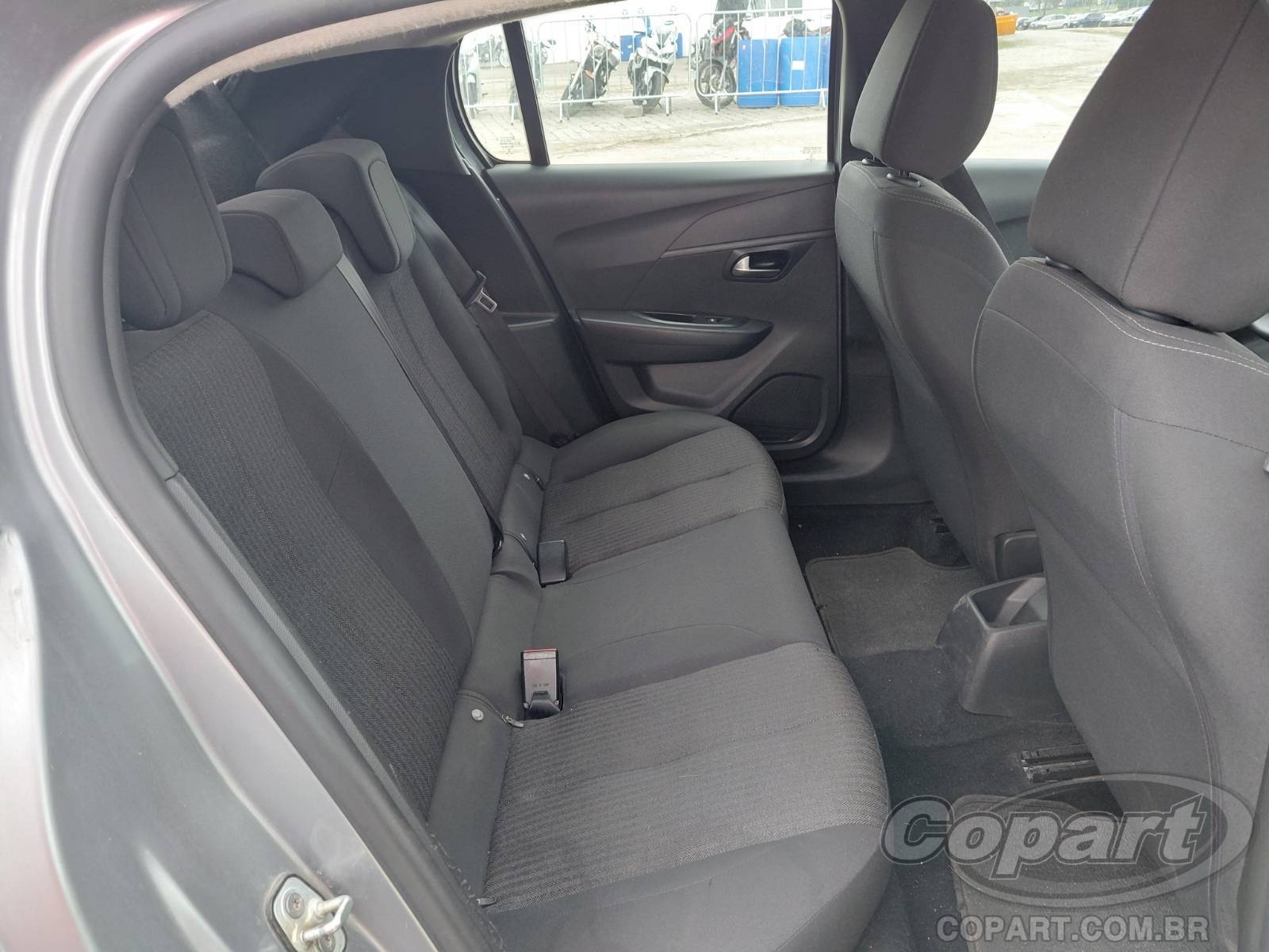 Foto 6 de 11: 2023 PEUGEOT 208