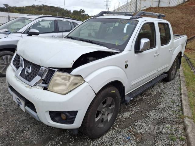 2013 NISSAN FRONTIER CD 