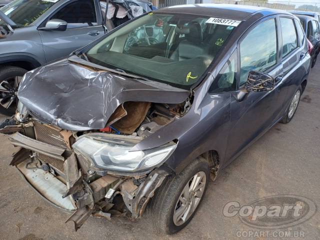 2015 HONDA FIT 