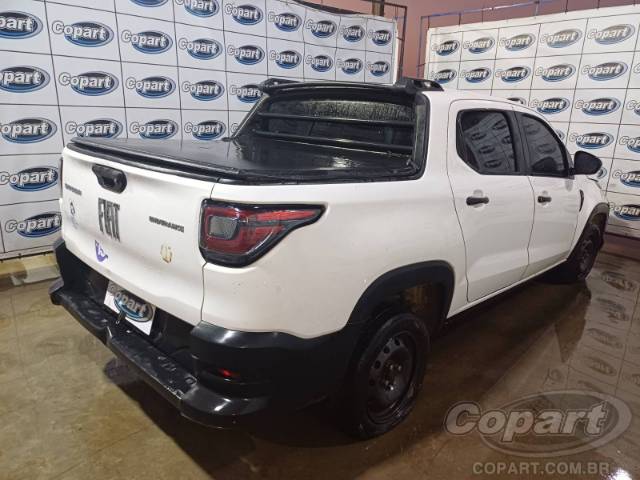 2021 FIAT STRADA CD 