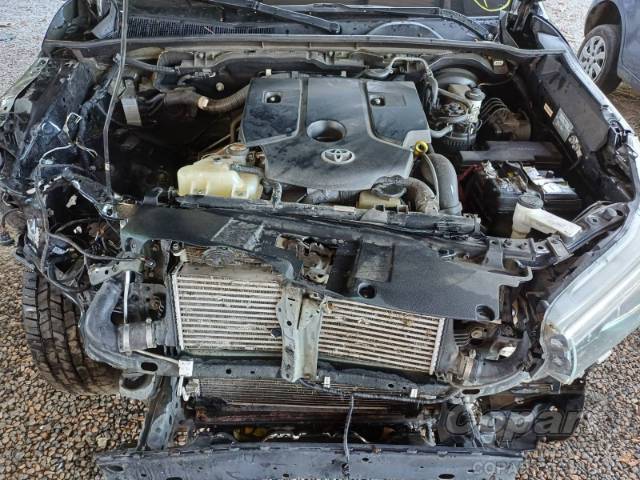 2020 TOYOTA HILUX CD 