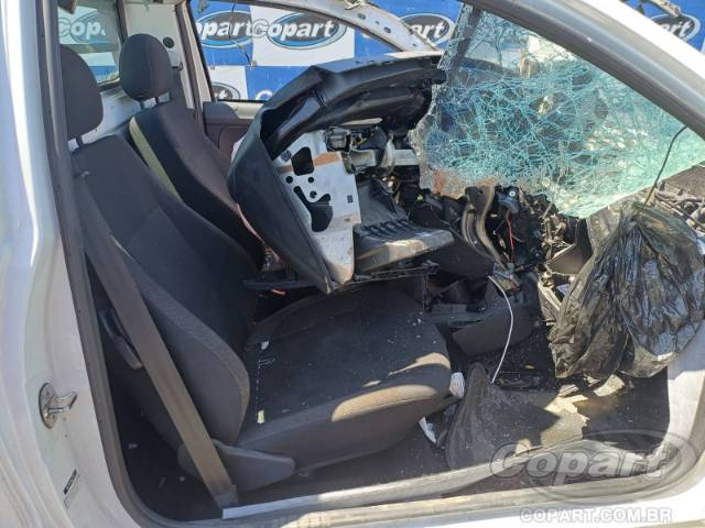 2024 VOLKSWAGEN SAVEIRO 