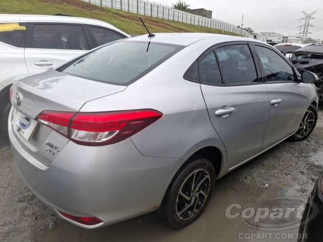 2023 TOYOTA YARIS SEDA 