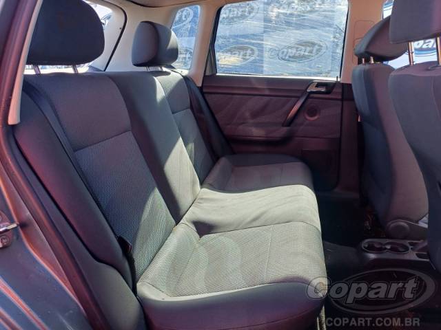 2011 VOLKSWAGEN POLO 