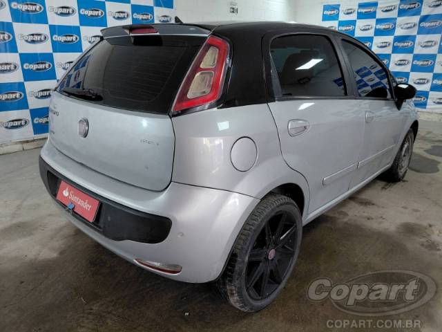 2013 FIAT PUNTO 
