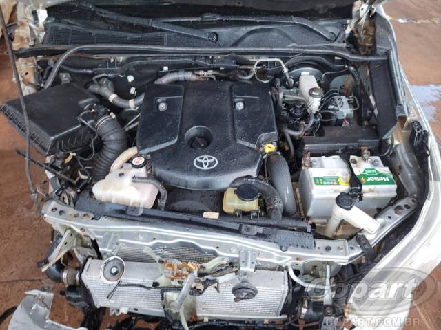 2017 TOYOTA HILUX CD 
