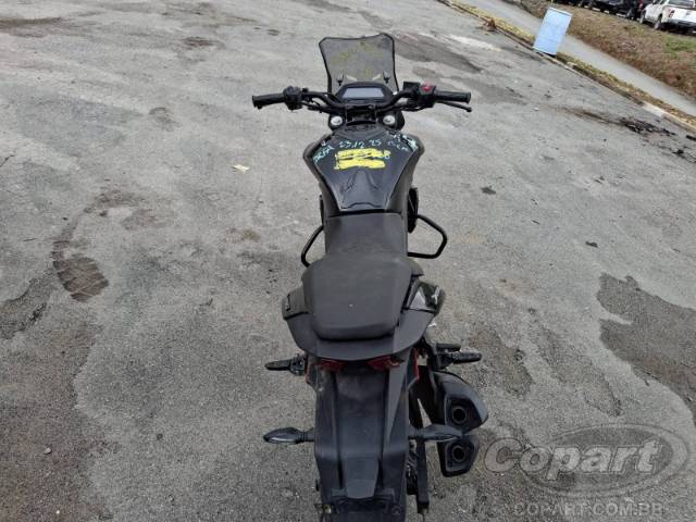 2025 BAJAJ DOMINAR 