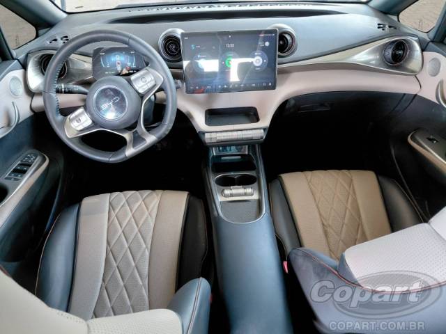 2025 BYD DOLPHIN 