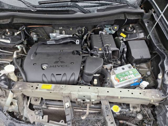 2014 MITSUBISHI OUTLANDER 